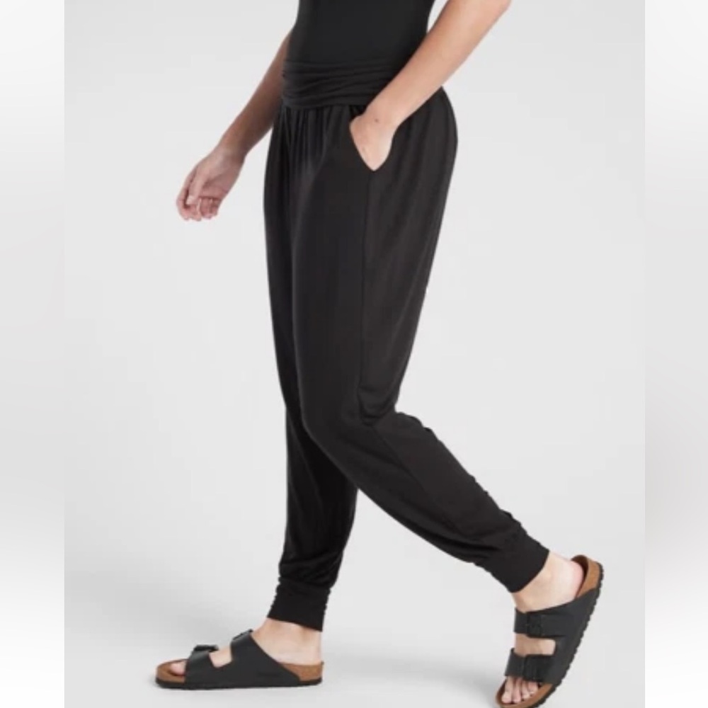 Athleta Studio Jogger Pants Black Casual Active Women’s Size Small - Picture 2 of 12